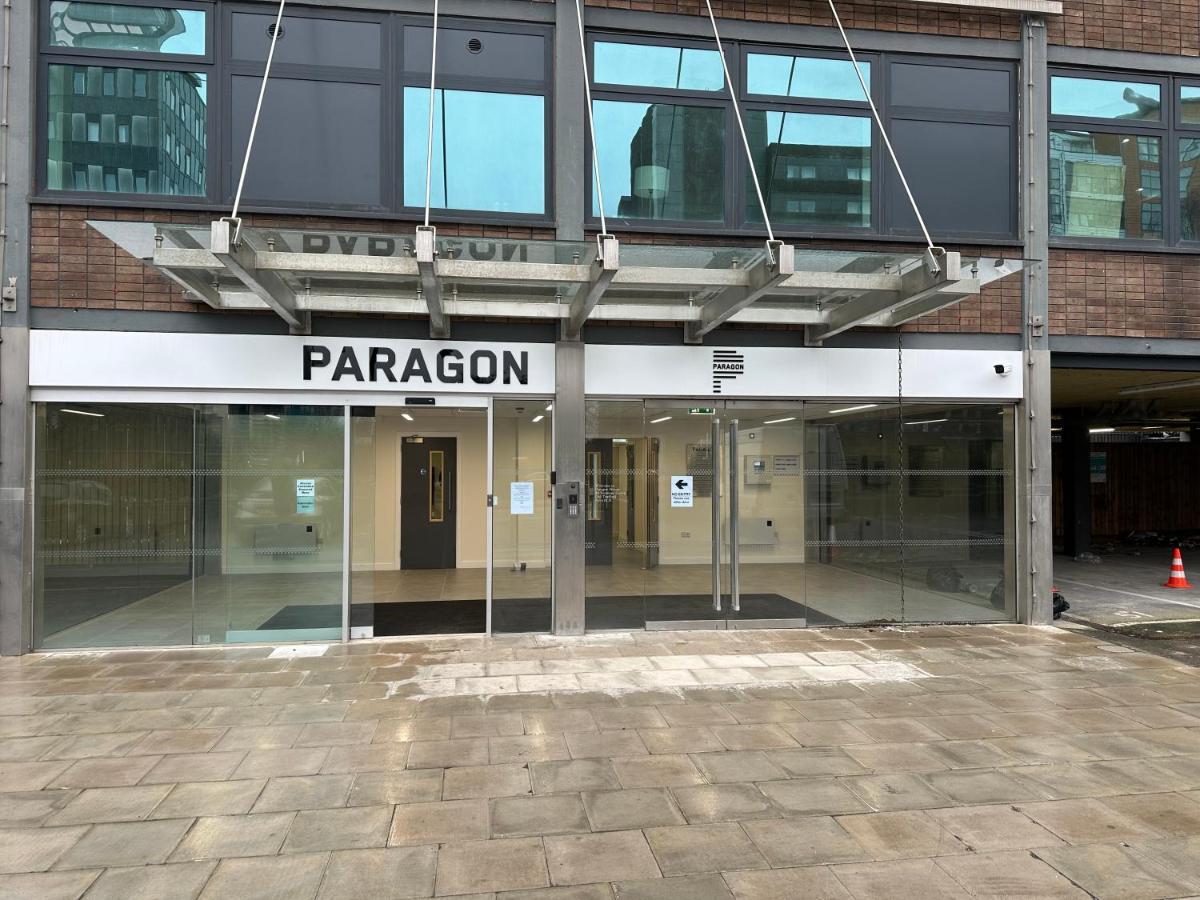 Paragon House Манчестър Екстериор снимка